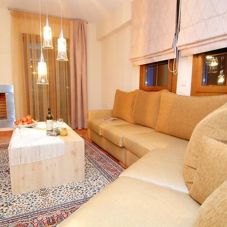 Safetis Stories Apartment Dion Bagian luar foto